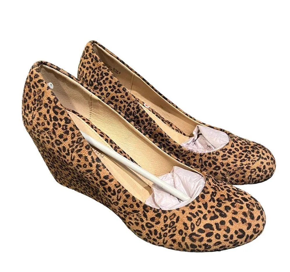 CL by Laundry Nima Wedges, Camel Leopard Print Size 8.5M New w/o Box Retail $70 - Image 6