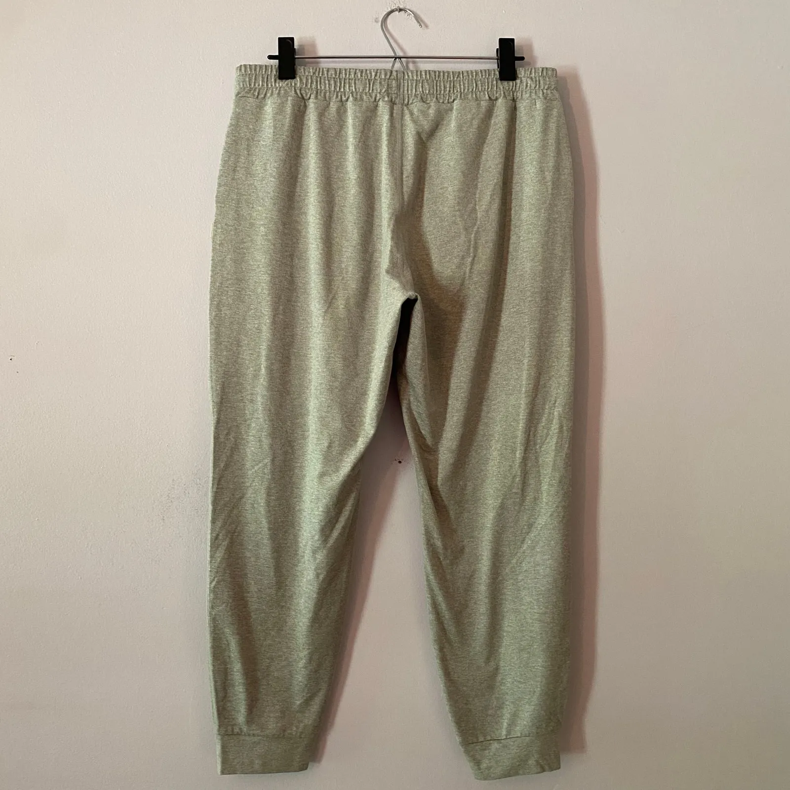 Vuori Gray Performance Jogger Sweatpants Athleisure Loungewear Women size Large - Image 9