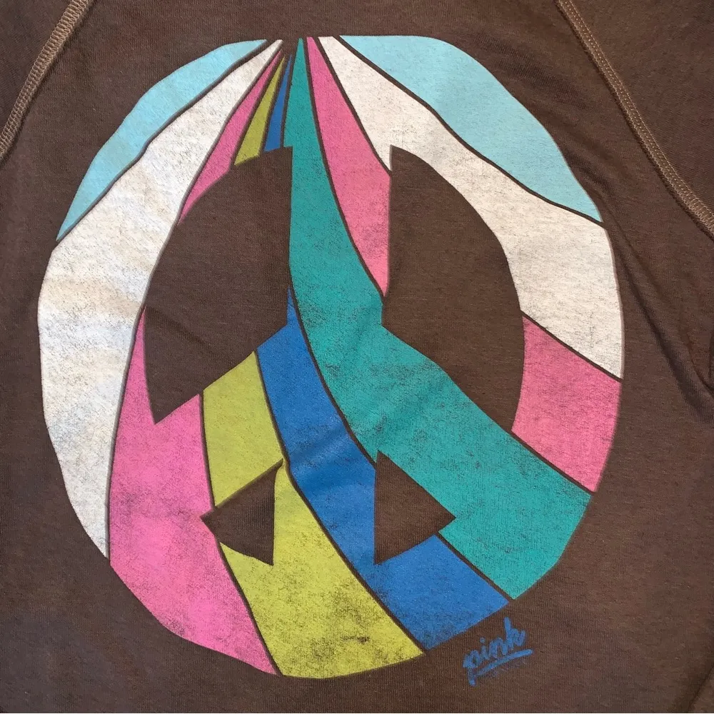Victoria’s Secret PINK Hoodie Brown Rainbow Peace Sign Size Medium - Image 6