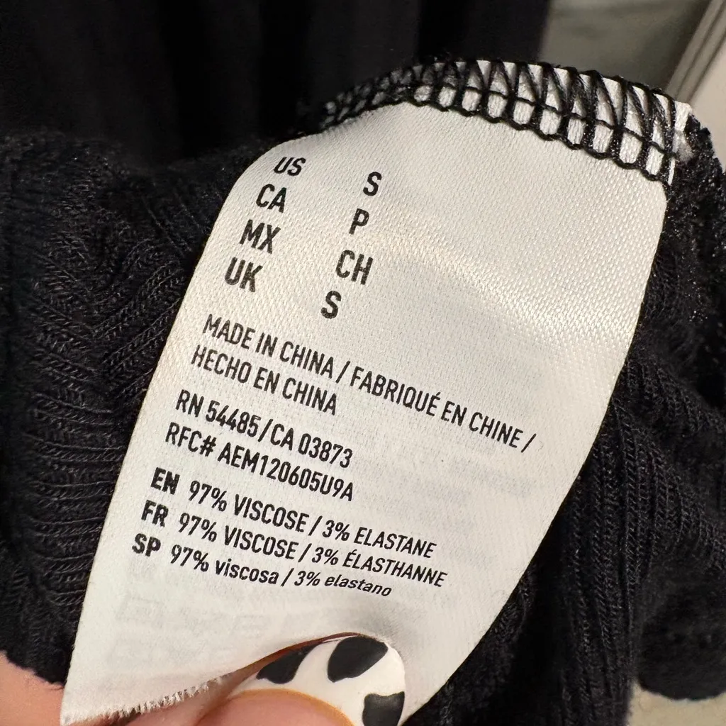 American Eagle Outfitters Black Long Sleeve Dress - Image 4