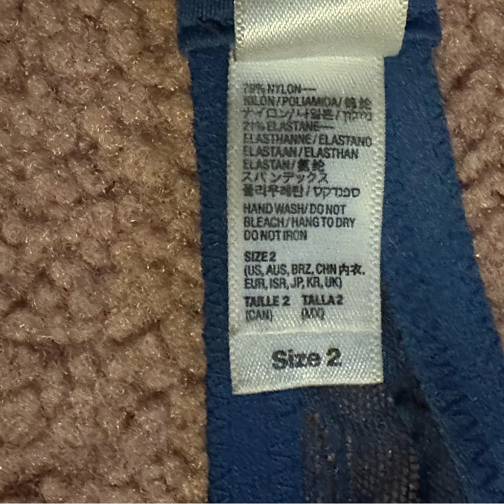 Lingerie by American Apparel Blue Lace Bralette Size 2 XS AA or A cup - Image 4