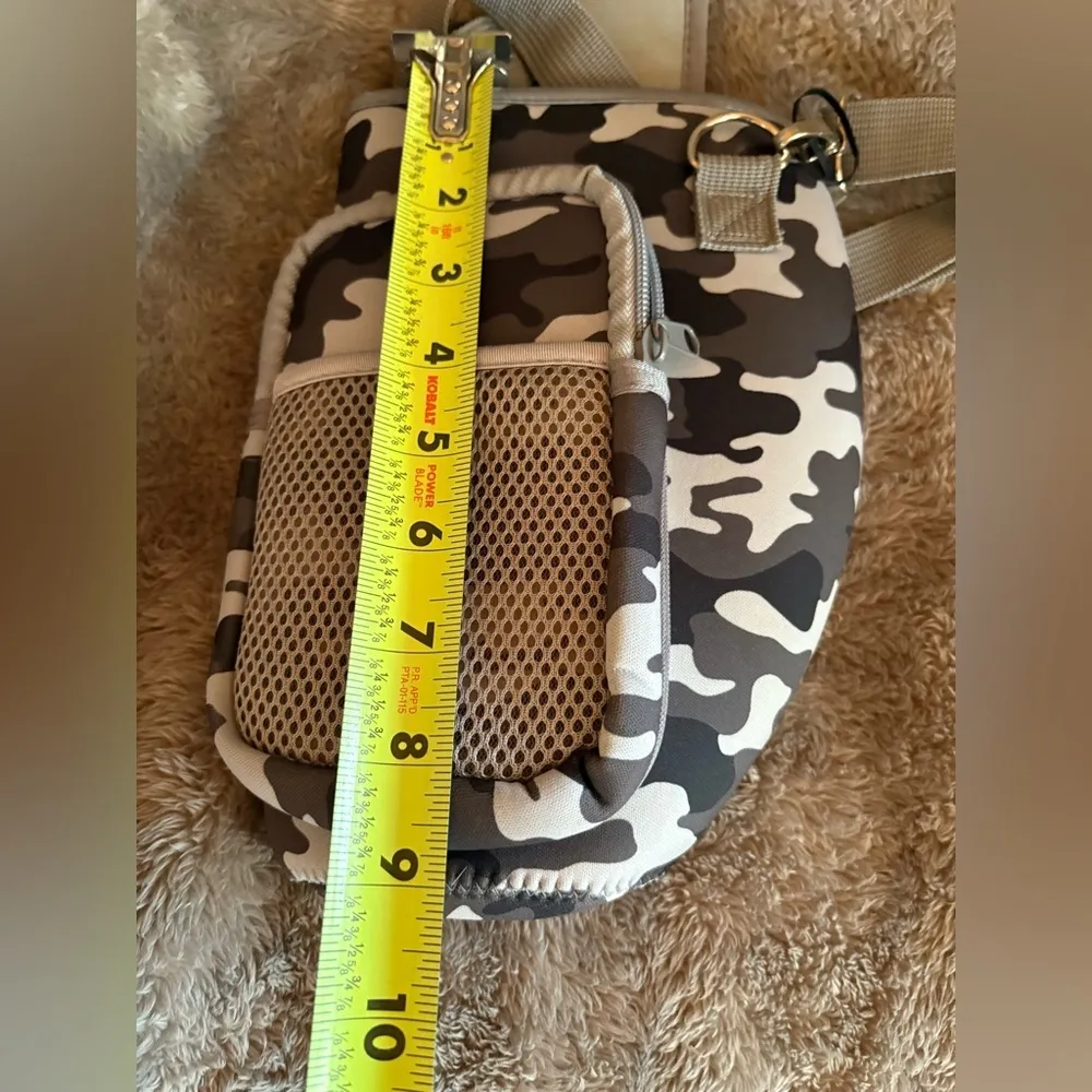 Half Gallon Water Bottle Carrier Bag, Bottle Pouch Adjustable Shoulder strap Gray - Image 6