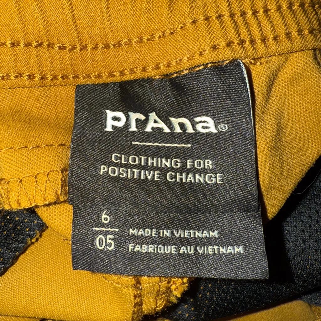 Prana Women’s Sz 6 Halle E-Waist Shorts II in Antique Bronze 5” Inseam - Image 4