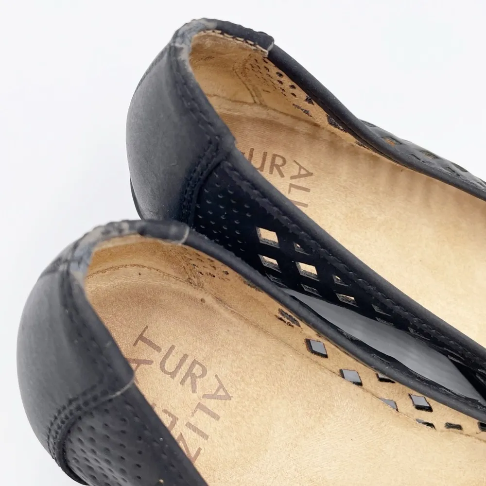 Naturalizer Brina Women's Perforated Faux Leather Wedge Heels Black Size 8 - Image 3