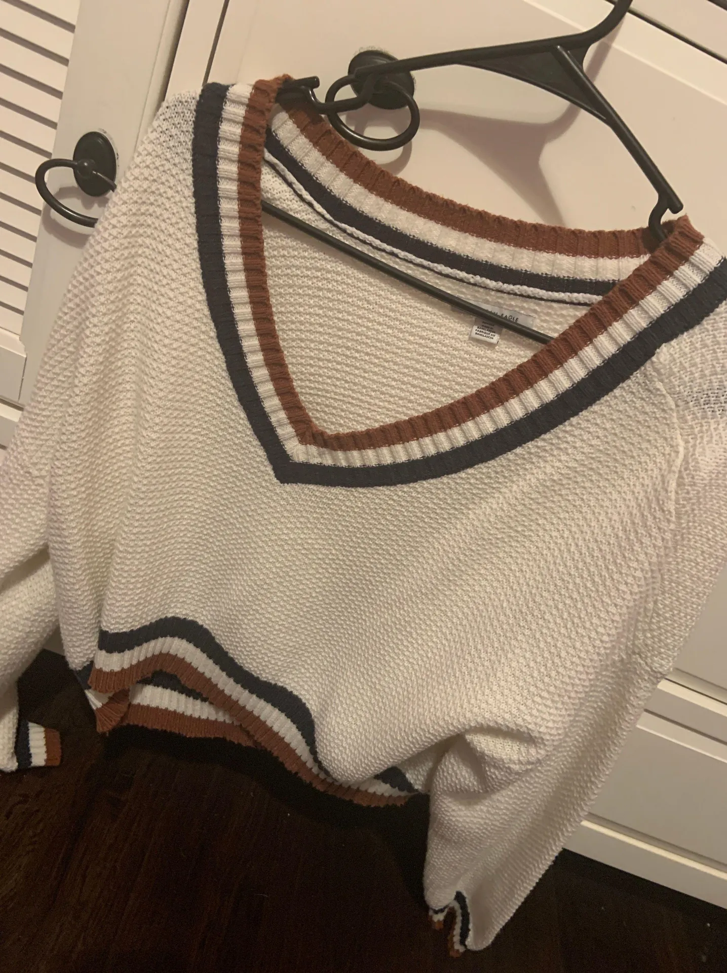 American Eagle Outfitters Sweater - Image 2