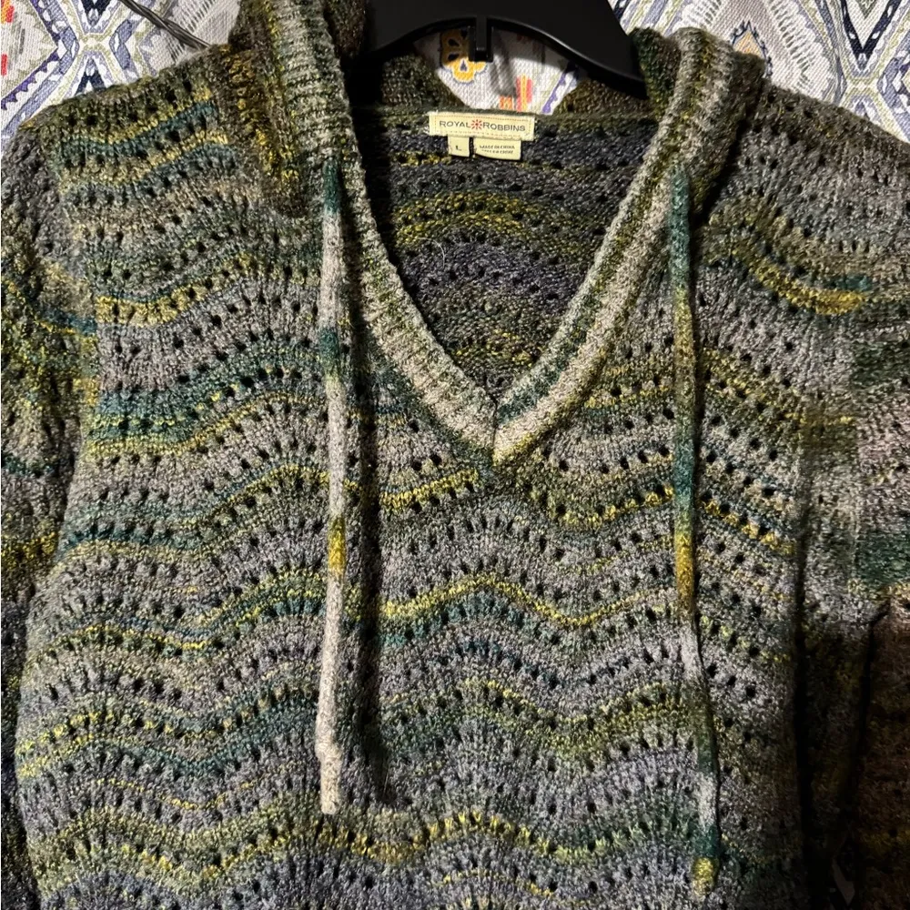 Multicolor Knit Sweater - Image 4