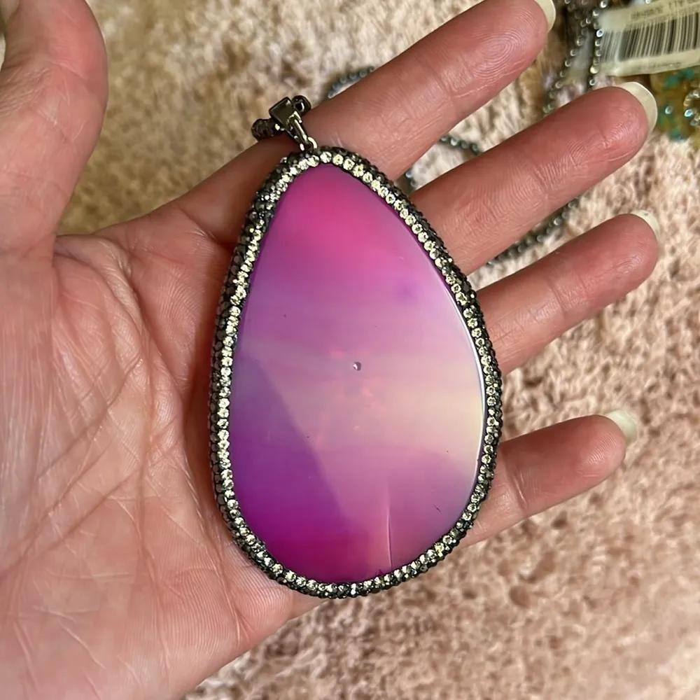 RARE Betsey Johnson Pavé & Stone Bee Beaded Statement Necklace - Image 4