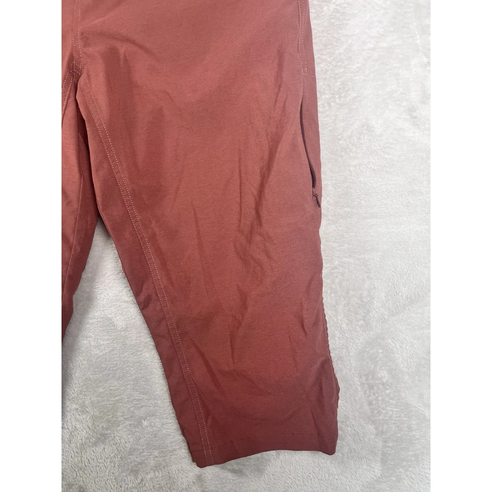 Kuhl Trekr Kapri Pants Womens 14 Red Capris Outdoor Performance Hiking Gorpcore - Image 2