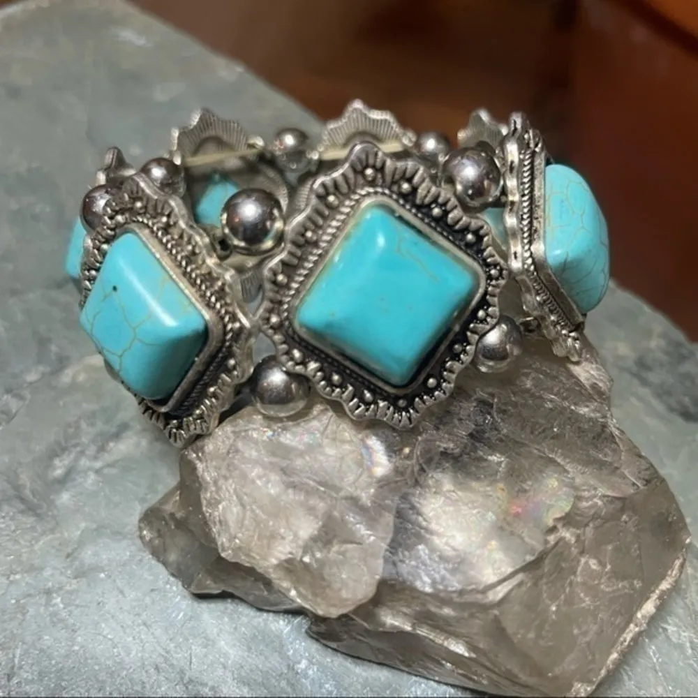 Statement Bracelet Silvertone Faux Turquoise Square Stones One Size Fits Most Silver - Image 2
