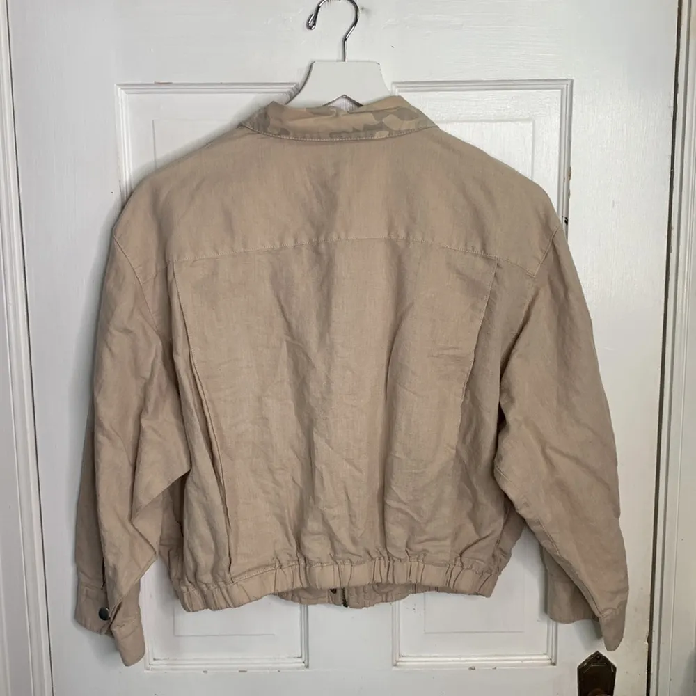 Anthropologie Hei Hei Crop Jacket tan camo linen blend military Zip W-292 Sz M - Image 10