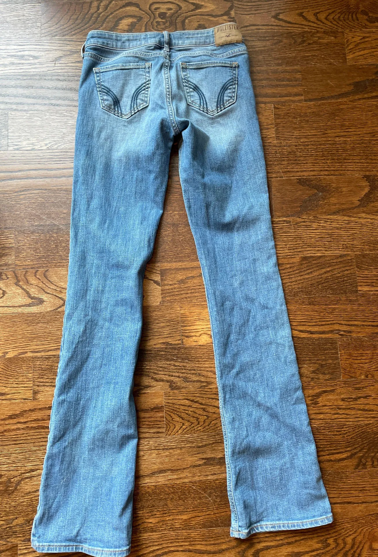 Hollister Jeans - Image 2