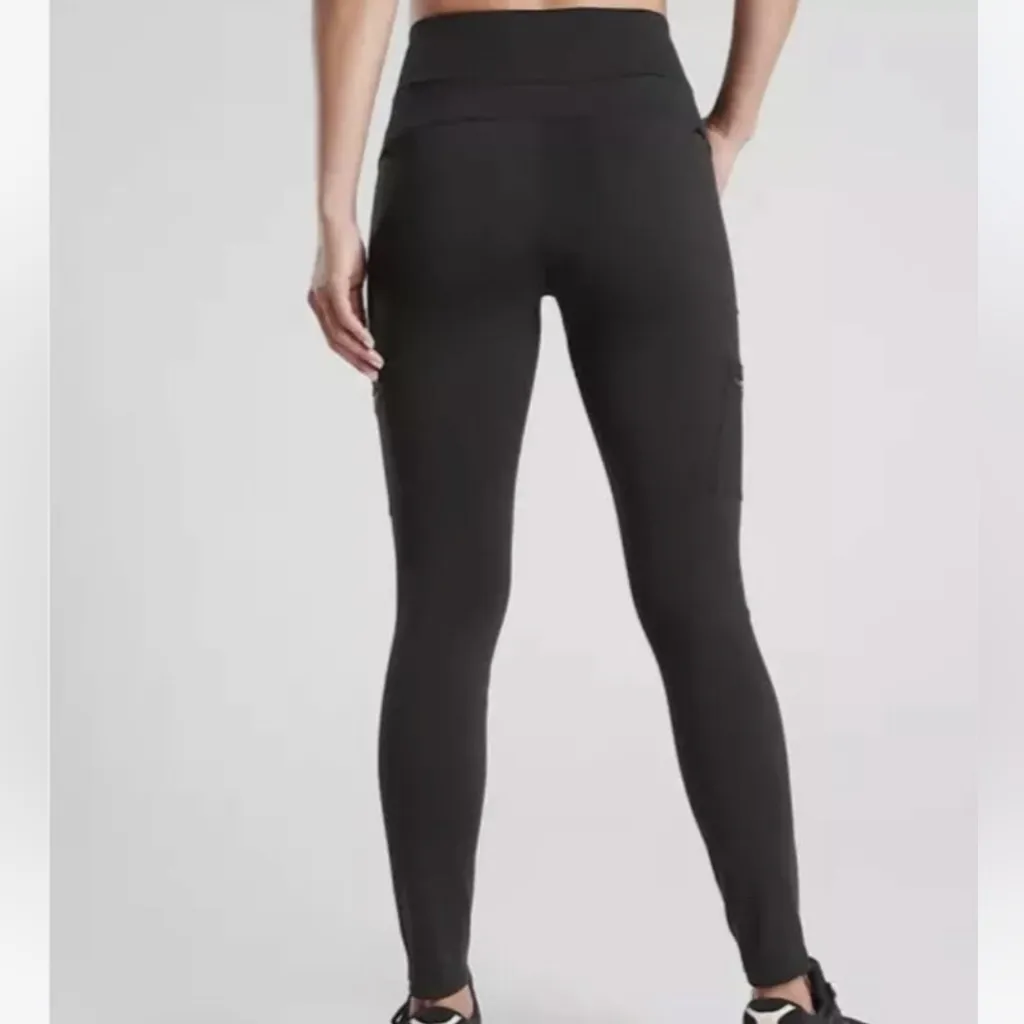 Athleta Headlands Hybrid Cargo Tight High Rise Black Hike Travel Camp - Image 2
