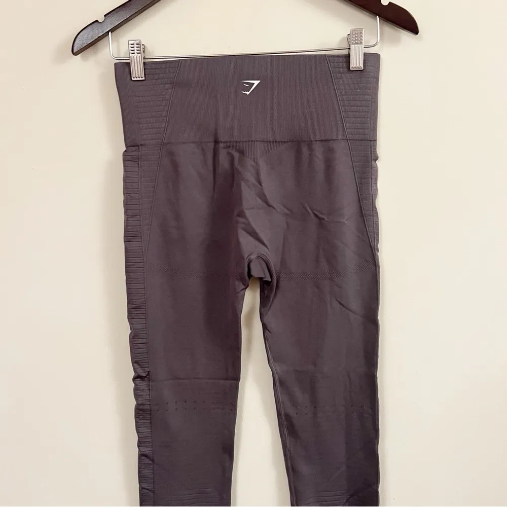 Gymshark Gray Ankle Fit Seamless Athletic Leggings Size Medium High Rise - Image 7