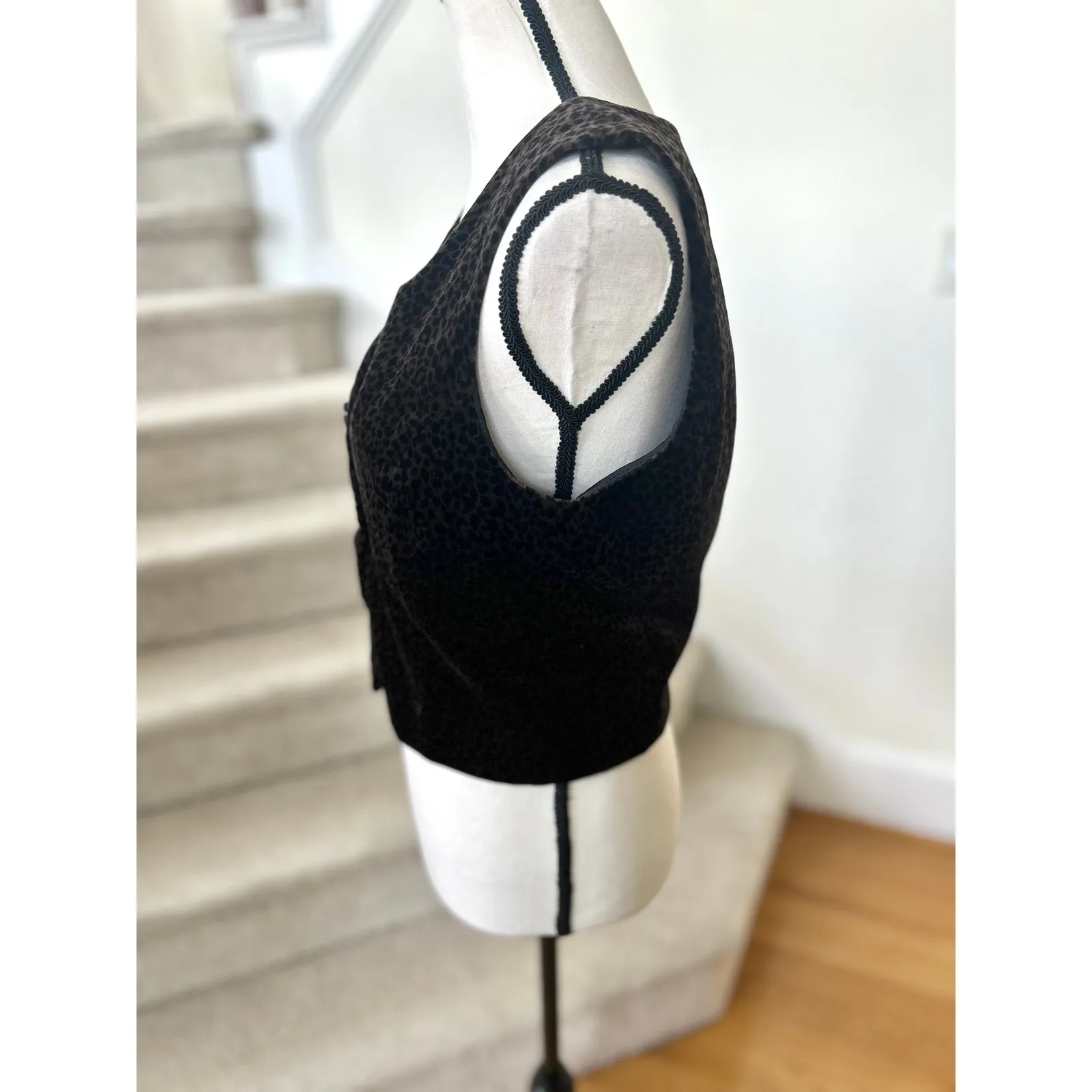 Vintage Express Brown Black Leopard Velvet Square neck Button Front Vest - Image 2