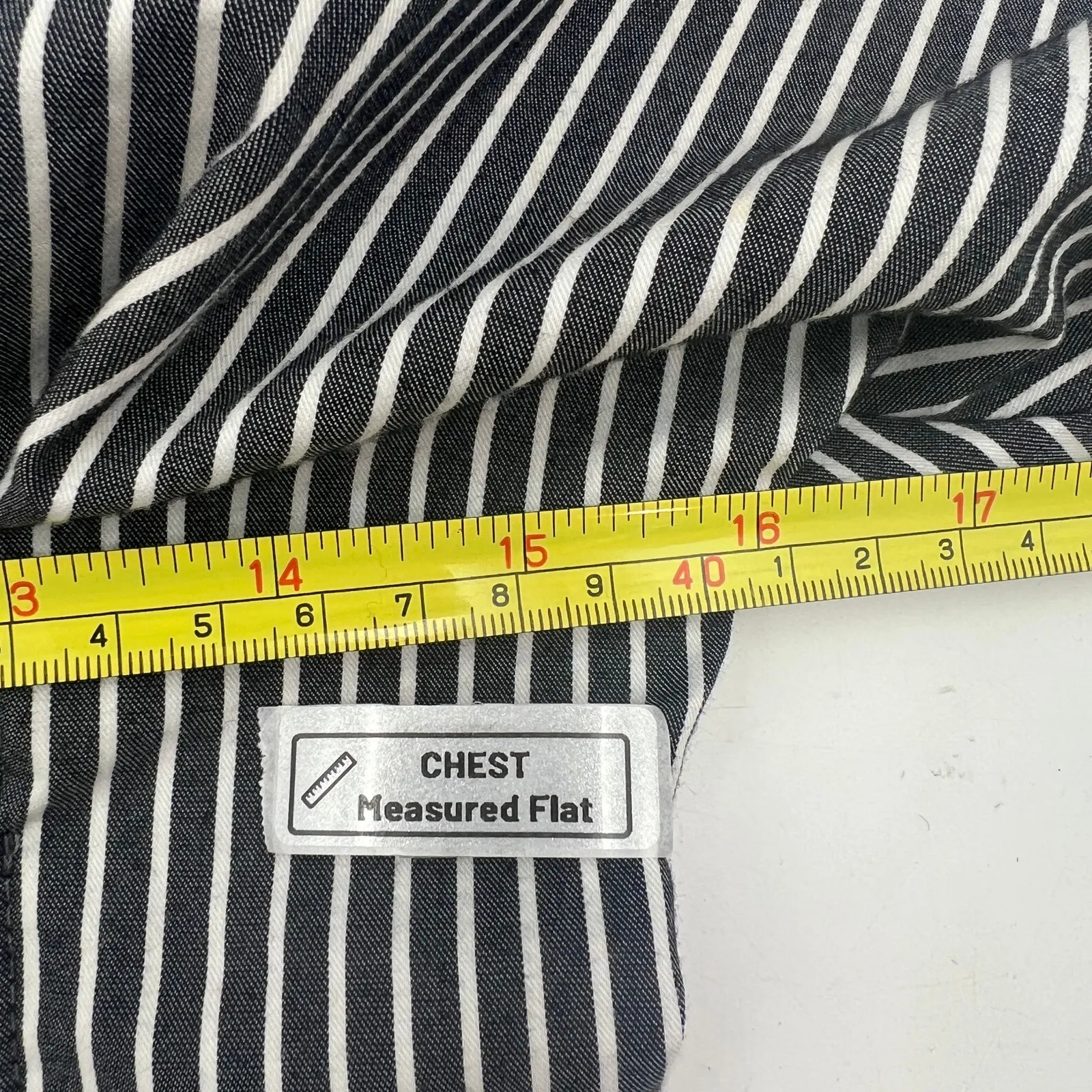 Exquise Tobie Button - Image 4