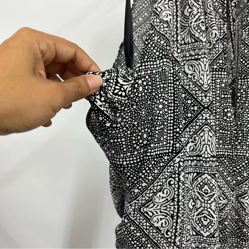 WHBM medium sheer overlay halter mini dress Moroccan print - Image 4