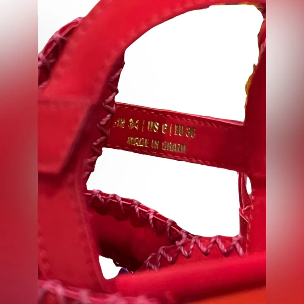 New with Box FARM RIO Red Zigzag Sandal Size 6 - Image 5