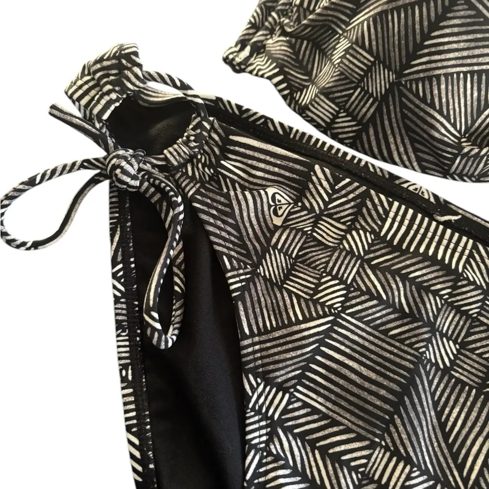 Black White Printed Bikini 2PC Swimsuit Sz L Underwire Push Up Tied Bottom - Image 6