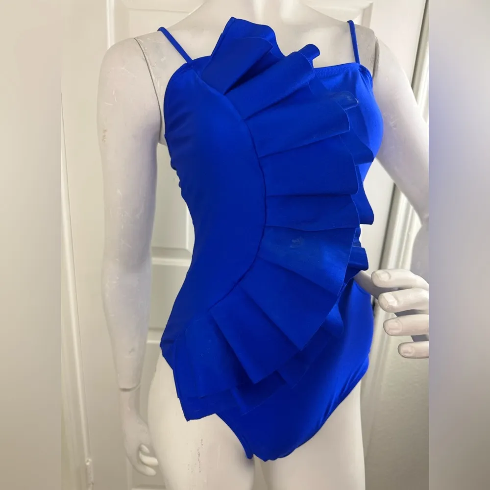 sporlike Blue Ruffled One - Image 3
