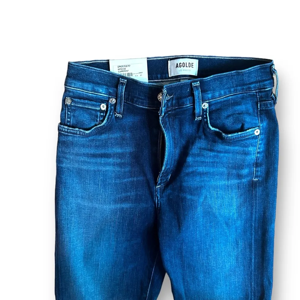NWT AGOLDE Sophie midrise crop jeans in Claremont wash size 27 raw hem - Image 8