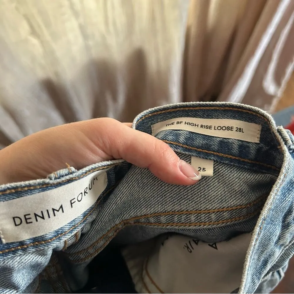 Denim Forum Aritzia The BF‎ High Rise Loose 28L Jeans Medium Wash Denim Size 25 Blue - Image 2
