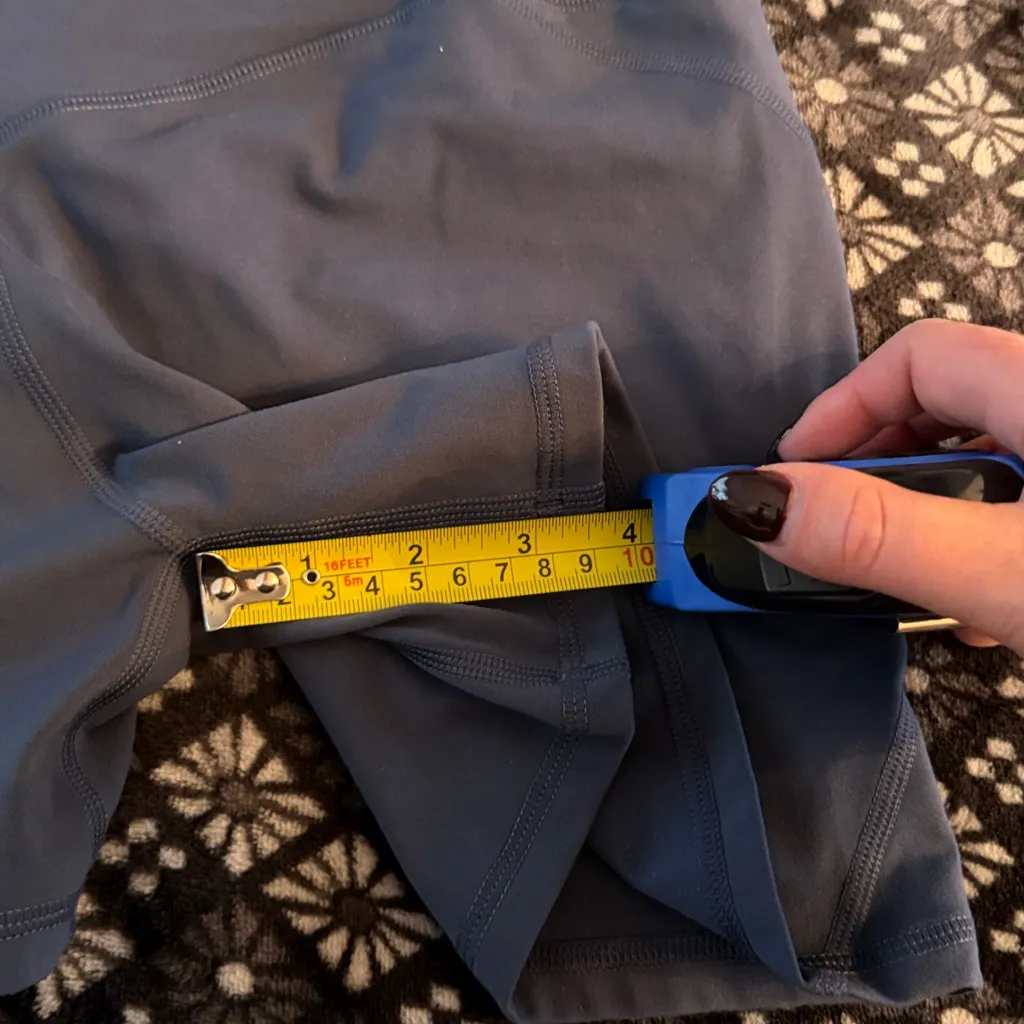 Alphalete Crossover Shorts - Image 4