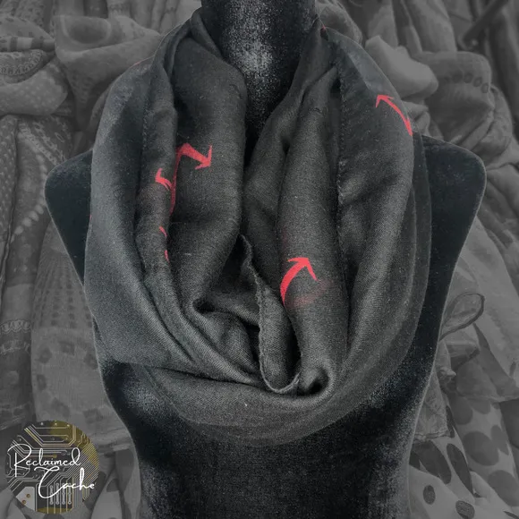 Black and Red Anchor Infinity Scarf - Image 6