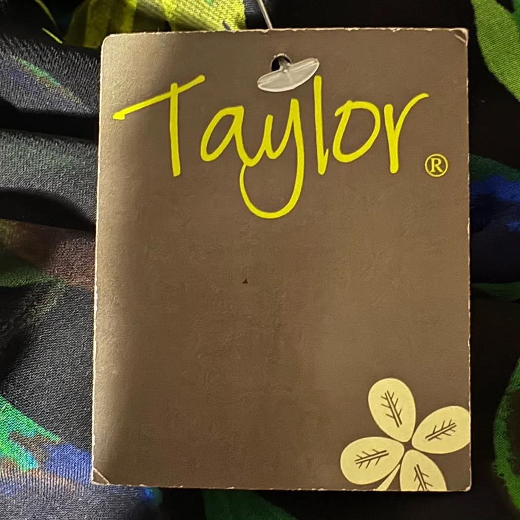 Taylor Women’s Size 8‎ Black Floral Maxi Dress Halter flowy 8749M - Image 9