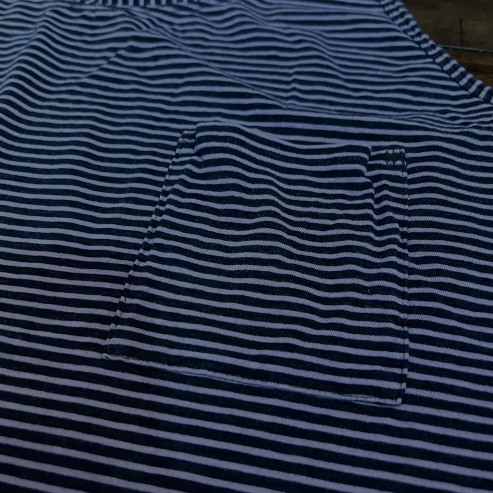 pink and black striped Lululemon tank top - Image 3