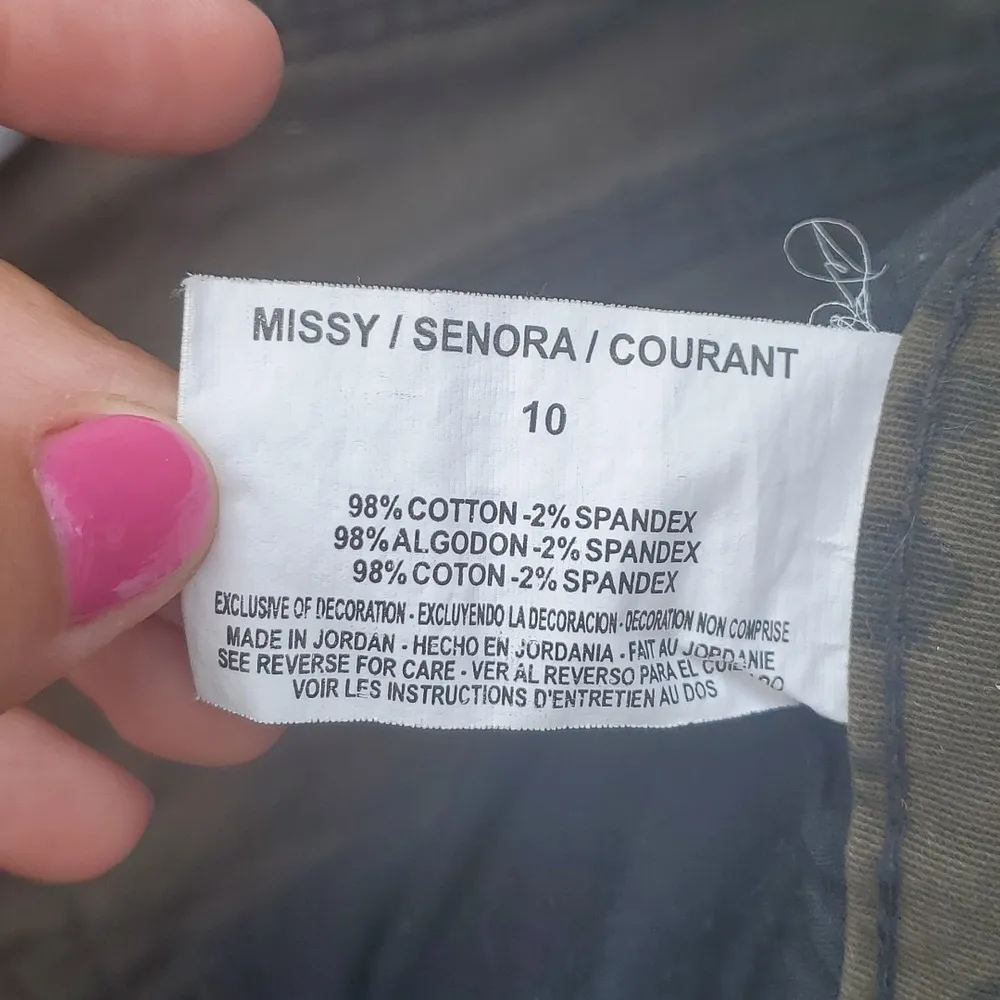 Bandolino Animal Print Mandie Classic Fit Jeans - Image 5