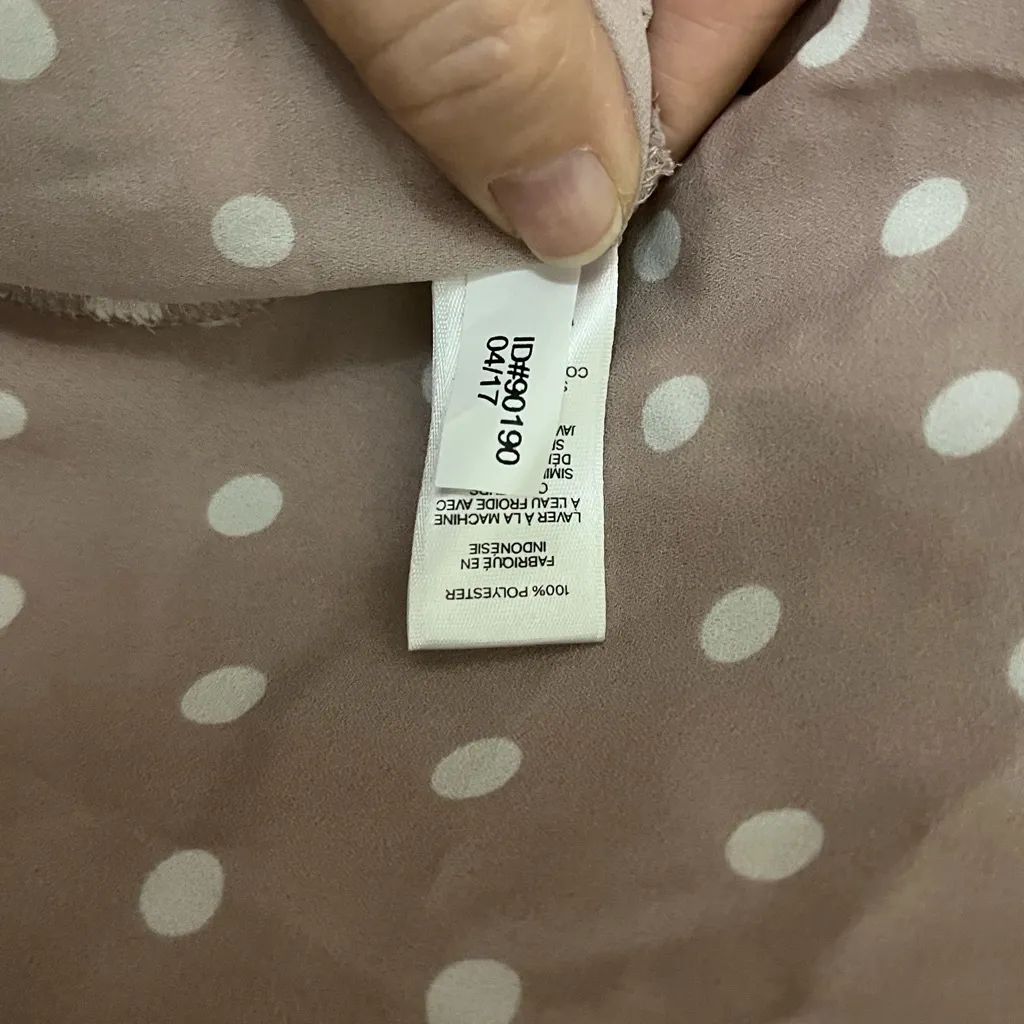 Express Mauve and White Polka Dot Button-Down Shirt Sz S - Image 7