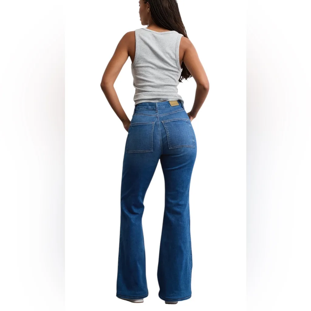 American Eagle Next Level Curvy Super High-Waisted Flare Jeans-Sz 12 Regular - Image 3