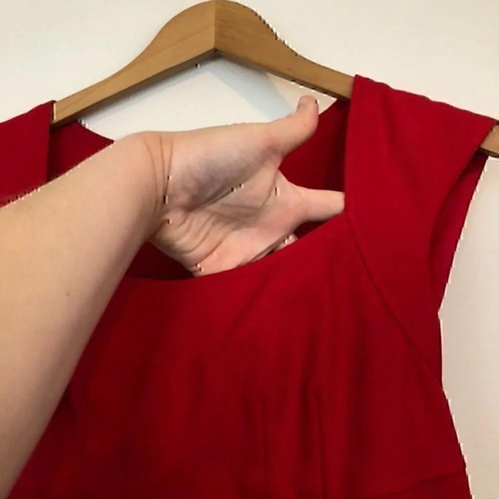 SIGNATURE LONDON STYLE Solid Bright Red Square Neck Knee Length Sheath Dress 4 - Image 7