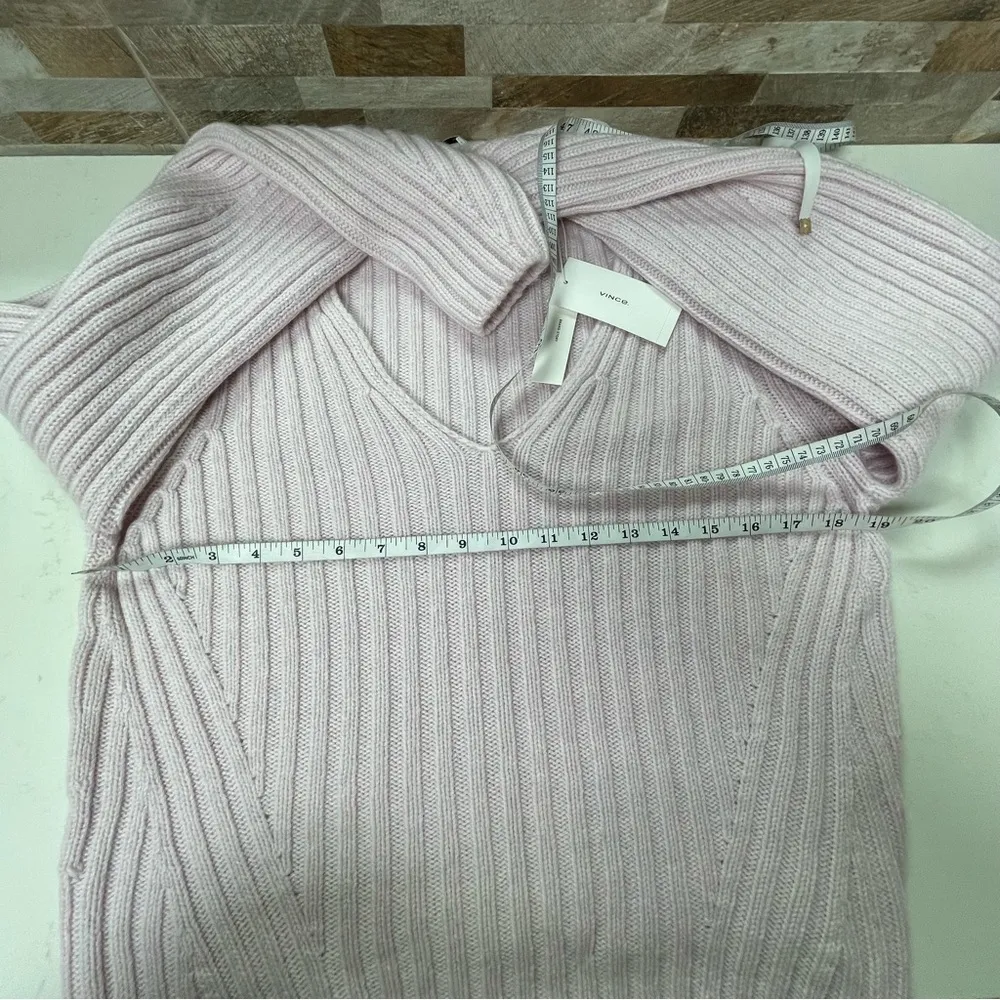 Vince 𝅺Full Sleeve Fitted V-Neck Wool & Cashmere-Blend Sweater Pink Sz L $425 - Image 10