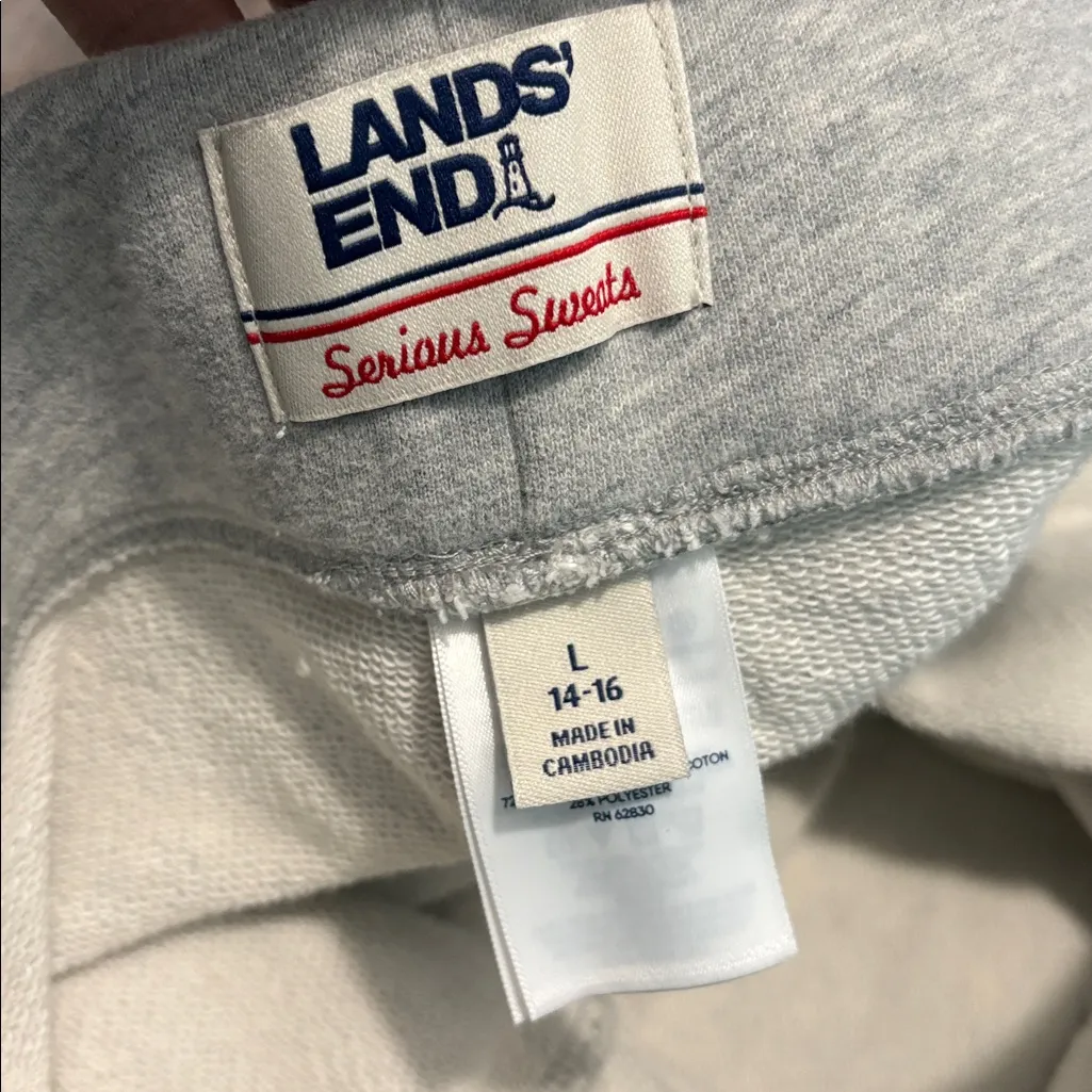 Lands’ End Serious Sweats Gray Shorts Large - Image 4