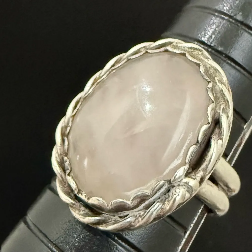 Vintage Unsigned Rose Quartz? Agate? Crystal Stone Silver Women’s Ring Size 7.5 Pink - Image 13