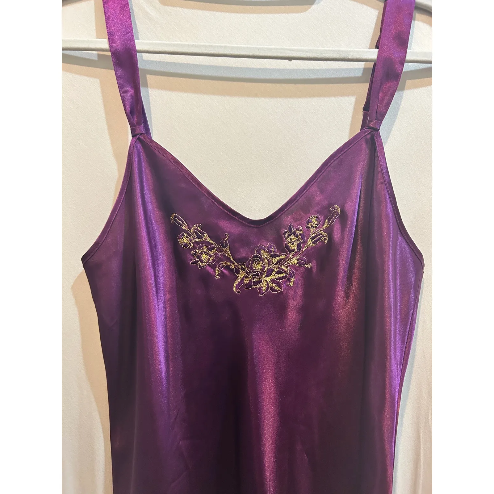 Morgan Taylor Intimates Purple Satin Gold Embroidered Slip Dress Lingerie Medium - Image 2