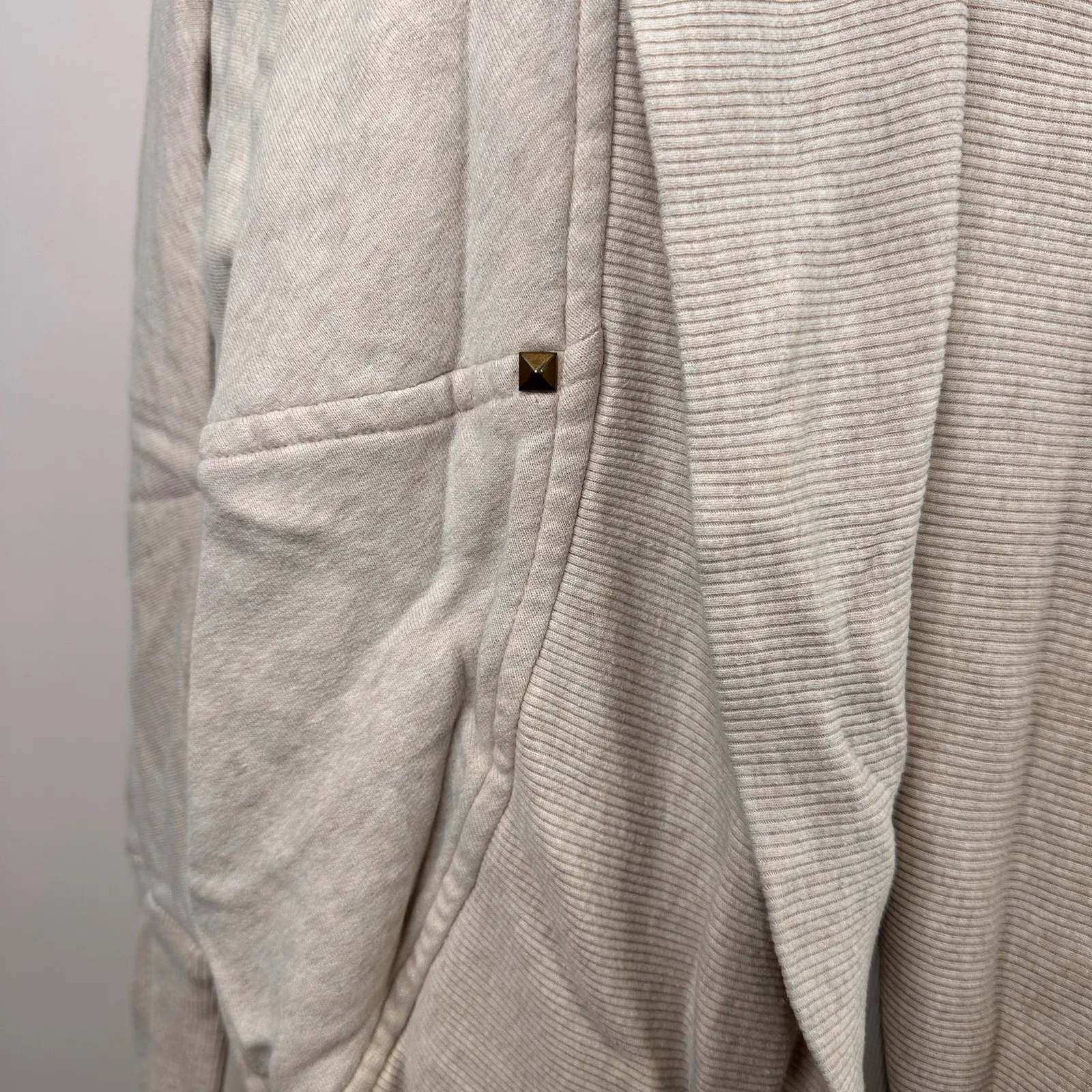 Wilfred Aritzia Diderot Studded Open Cardigan Sweater Size Medium - Image 8