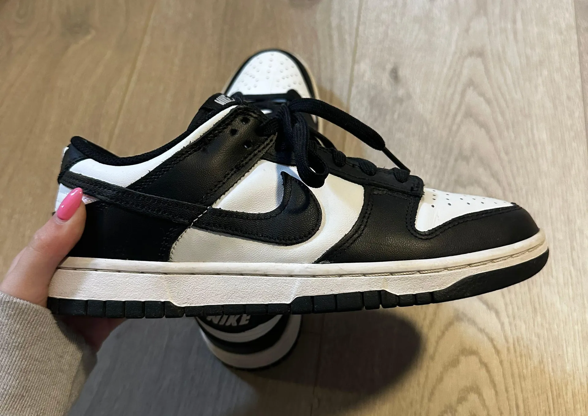 Women’s Dunk Low - Image 3