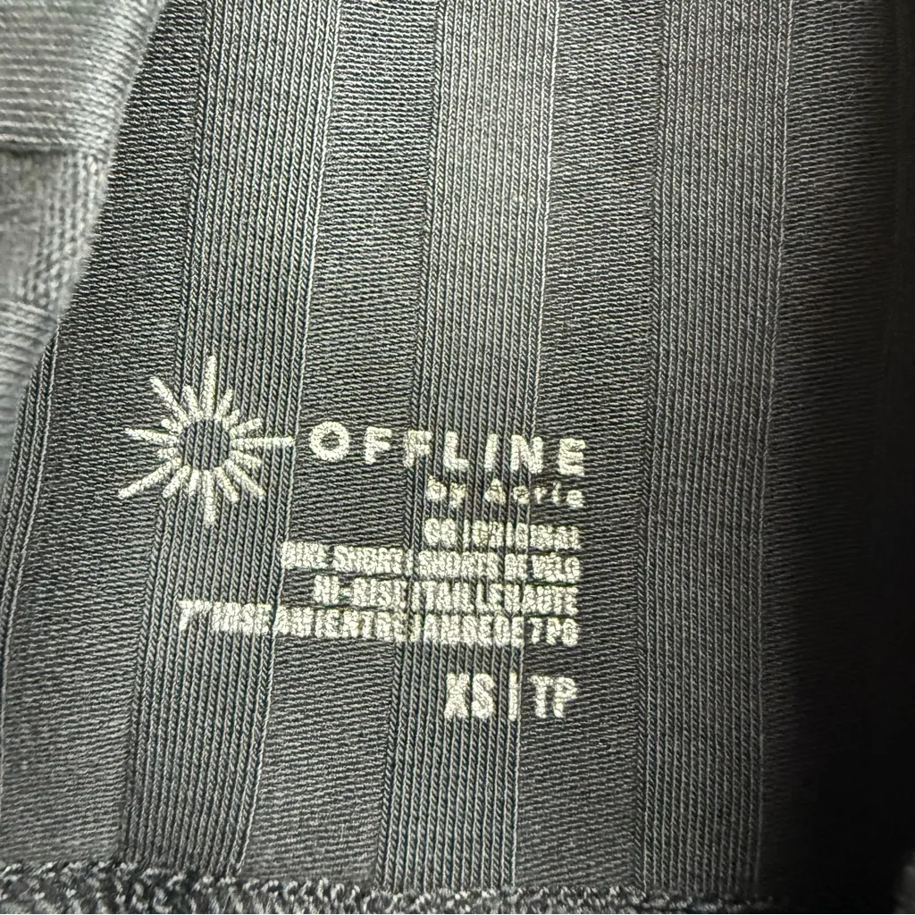 Offline by Aerie High Rise Groove Bike Shorts 7" Inseam Ribbed Size XSmall NWOT - Image 3