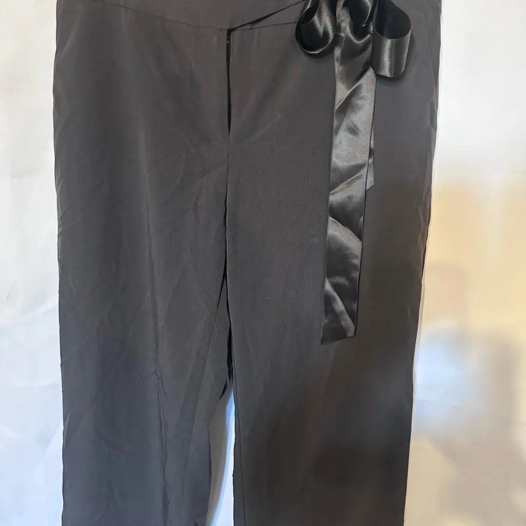 Elegant Gray Satin Bow Women's Trousers Size 8 - Image 5