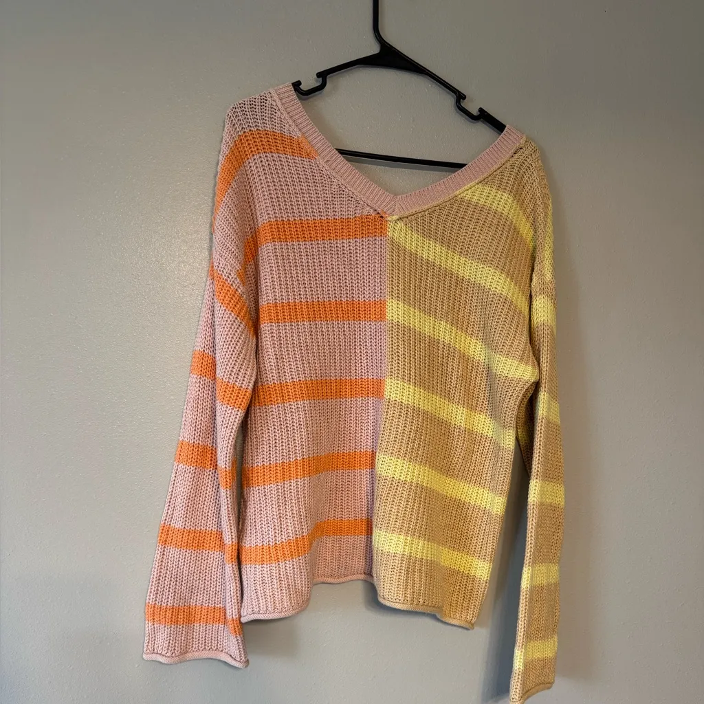American Eagle Striped Yellow and Orange V Neck Sweater - Image 6