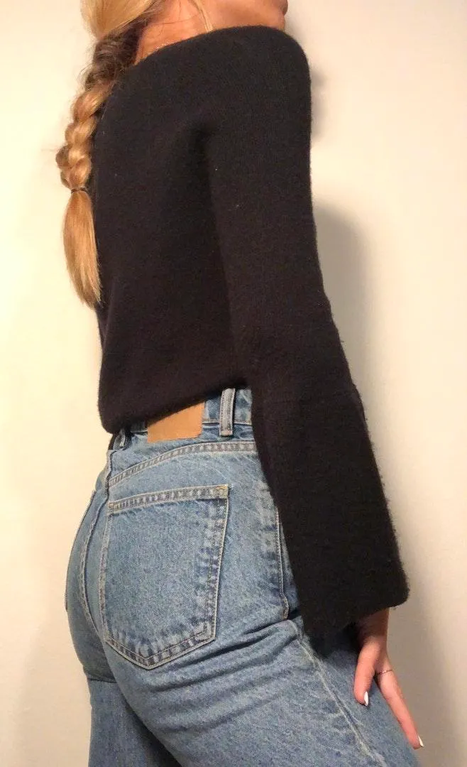 J.Crew V Neck Sweater - Image 2