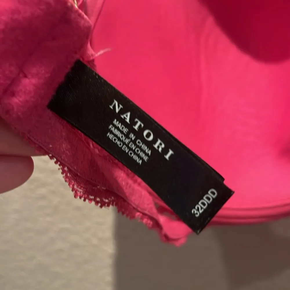 Natori Feathers Contour Bra 32DDD Fuchsia Pink Underwire Size undefined - Image 9
