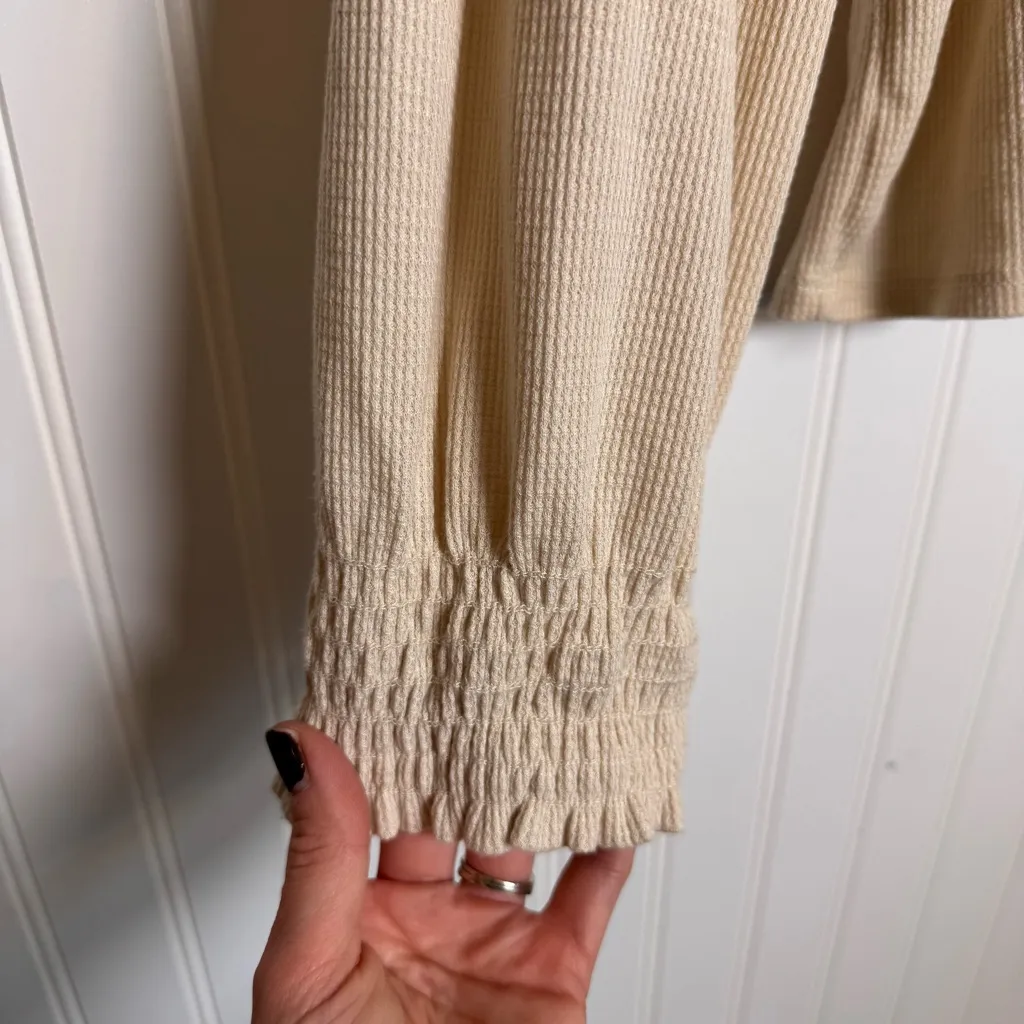 Altar'd State Julie Waffle Knit Smocked Peplum Peasant Sleeve Square Neck Top L - Image 4