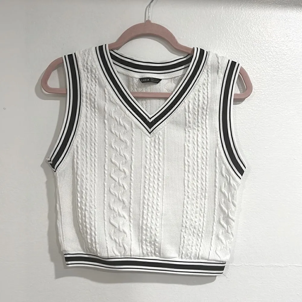 Shein Cropped Sweater Vest  NWOT - Image 2