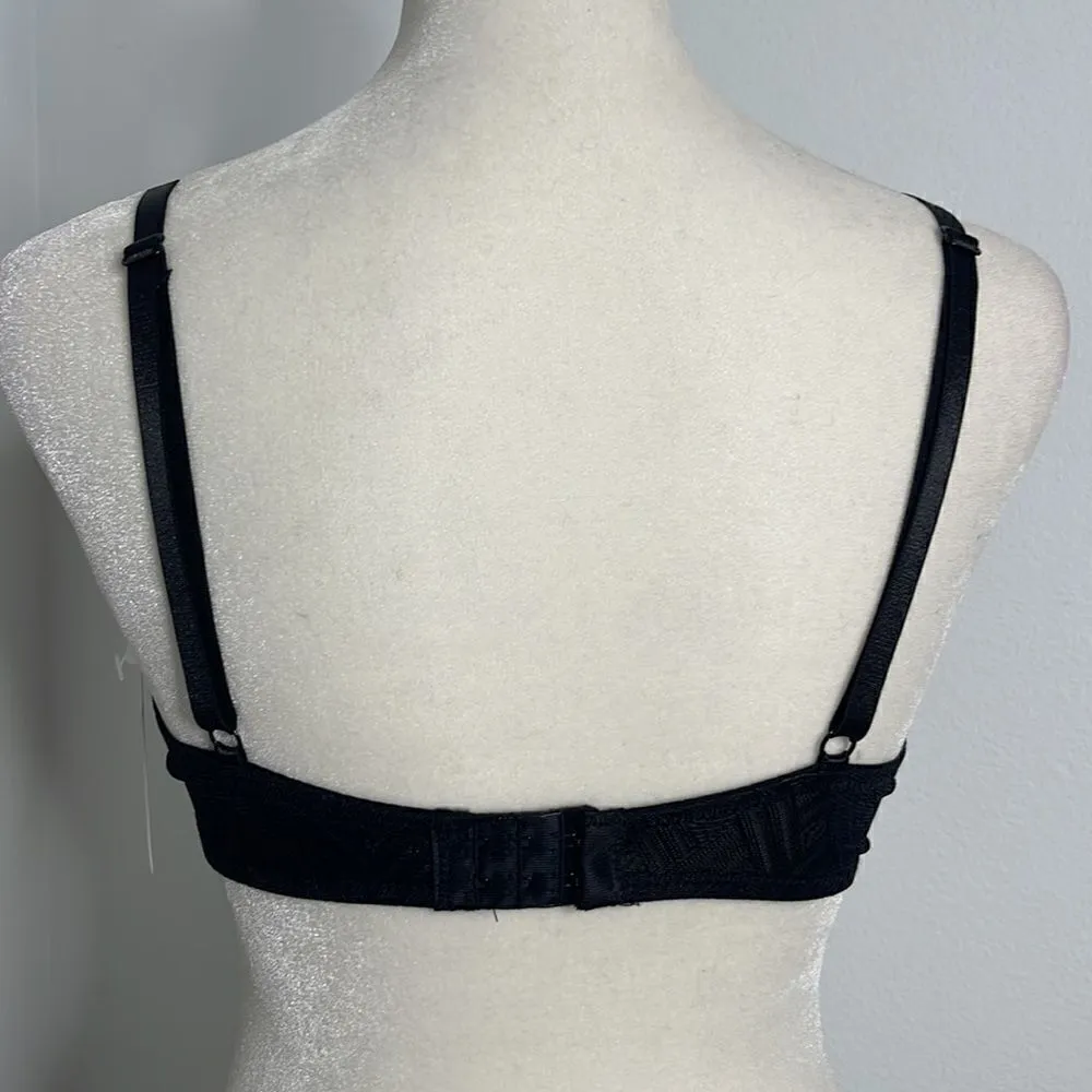 NWT IZOD T-shirt underwire padded bra.  Size 36C. Adjustable length straps. - Image 3