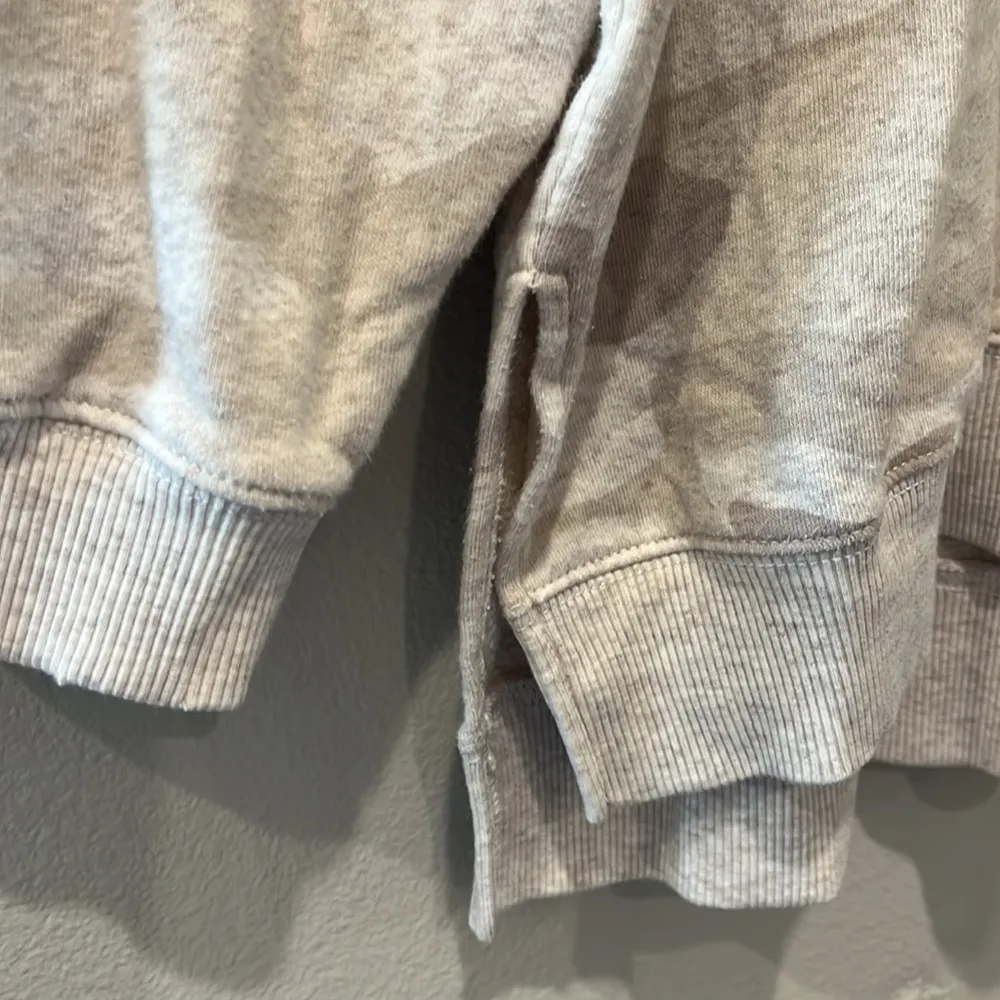 American Eagle Outfitters Oatmeal Camo Pullover | Size Medium - Image 4