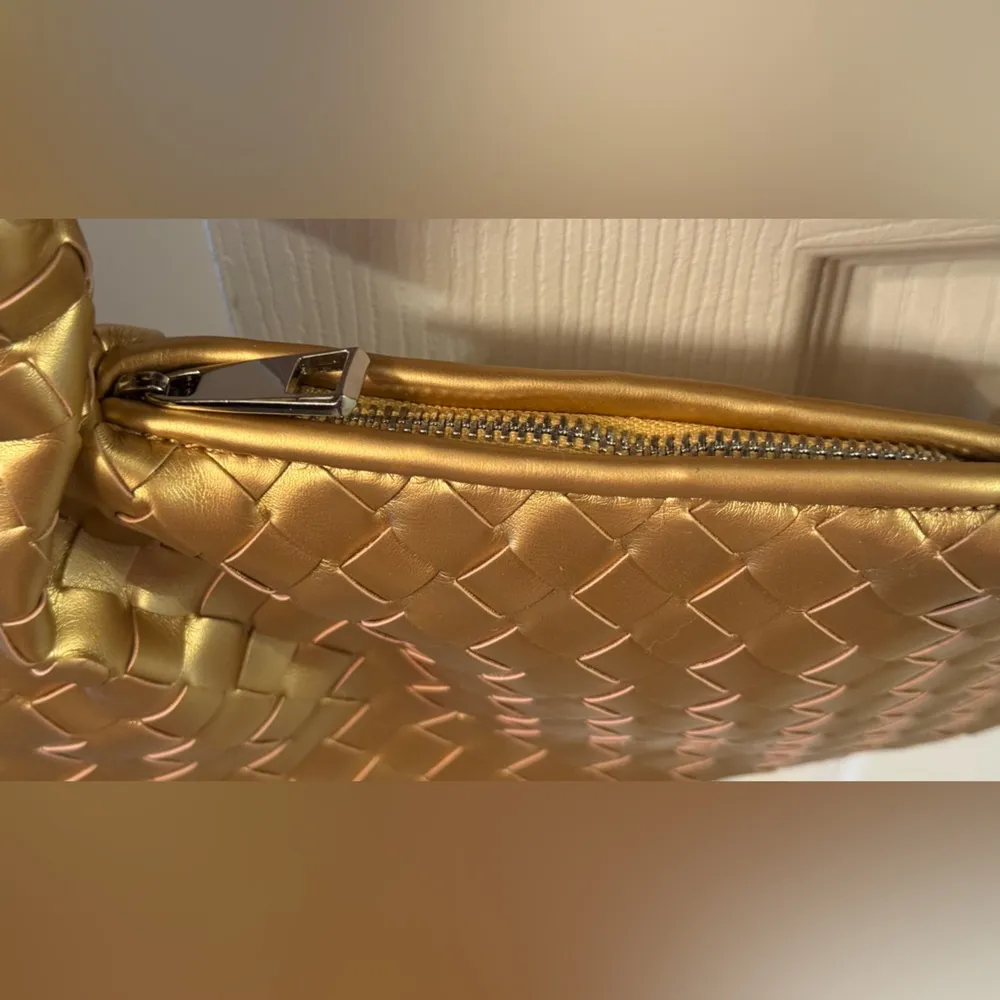 Jodie Style Woven Purse Gold - Image 5