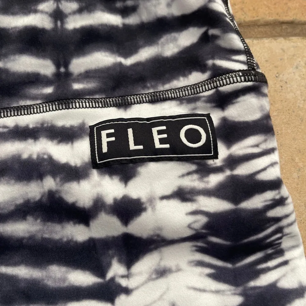 FLEO TIE DYE BOOTY SHORTS Black Size M - Image 3